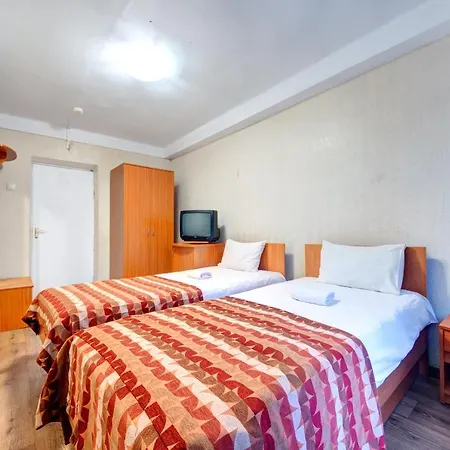 Holosiyvsky 3* Kiev