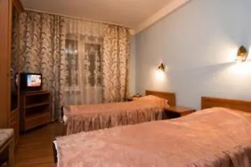 Holosiyvsky Hotel 3*
